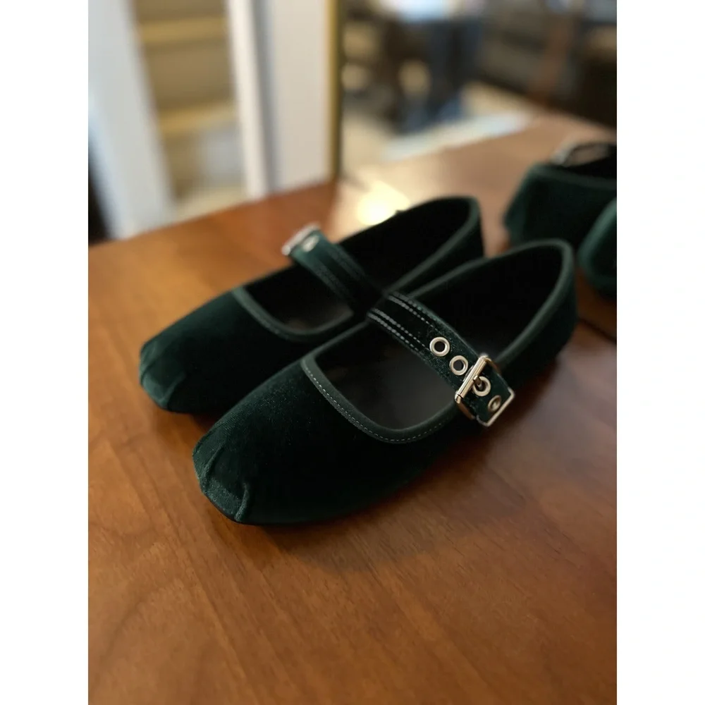 Urban Outfitters Dark Green Velvet Flats - Picture 2 of 8